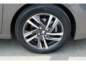 Peugeot 208 (2021) thumbnail 9