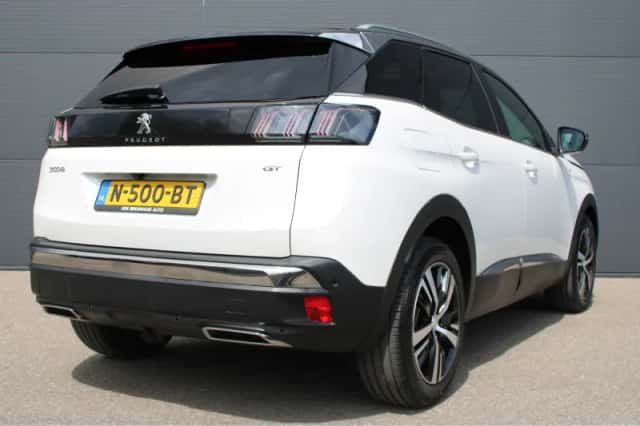 Peugeot 3008 (2021) thumbnail 2