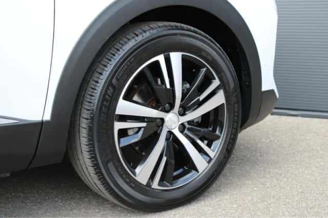 Peugeot 3008 (2021) thumbnail 13