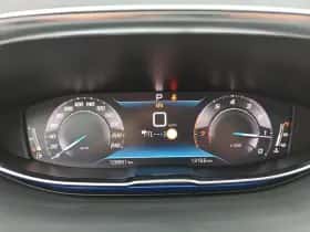 Peugeot 3008 (2021) thumbnail 10