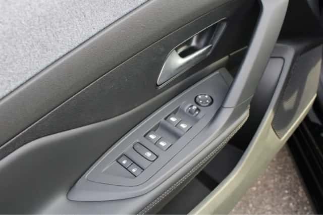 Peugeot 308 (2026) thumbnail 17