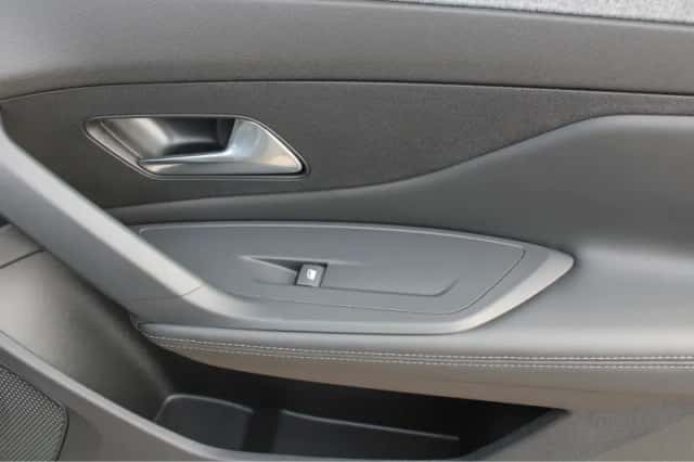 Peugeot 308 (2026) thumbnail 6
