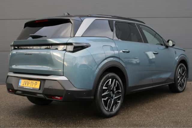 Peugeot 5008 (2026) thumbnail 2