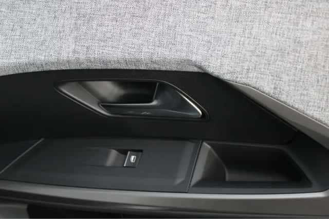 Peugeot 5008 (2026) thumbnail 6