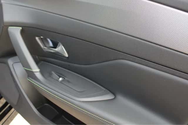 Peugeot e-308 (2026) thumbnail 6
