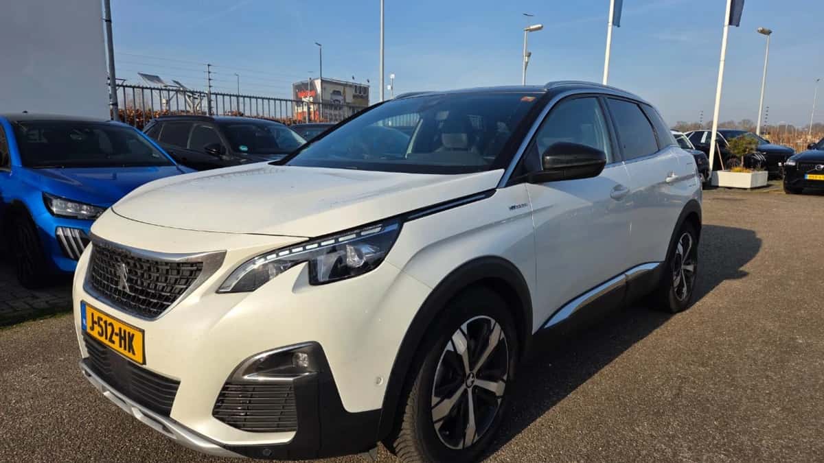 Peugeot 3008 (2020) — foto 1