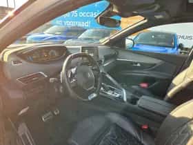 Peugeot 3008 (2020) thumbnail 5