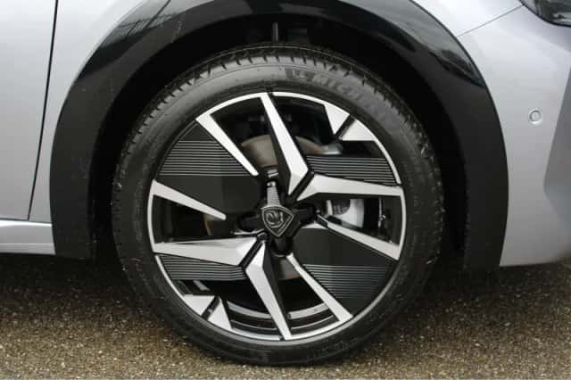 Peugeot 208 (2026) thumbnail 9