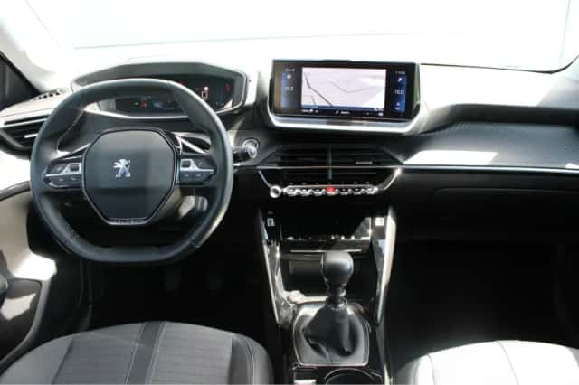 Peugeot 208 (2021) thumbnail 16