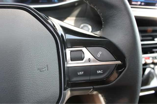 Peugeot 208 (2021) thumbnail 25