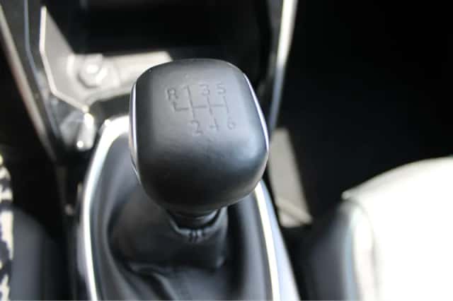 Peugeot 208 (2021) thumbnail 33