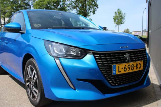 Peugeot 208 (2021) thumbnail 7
