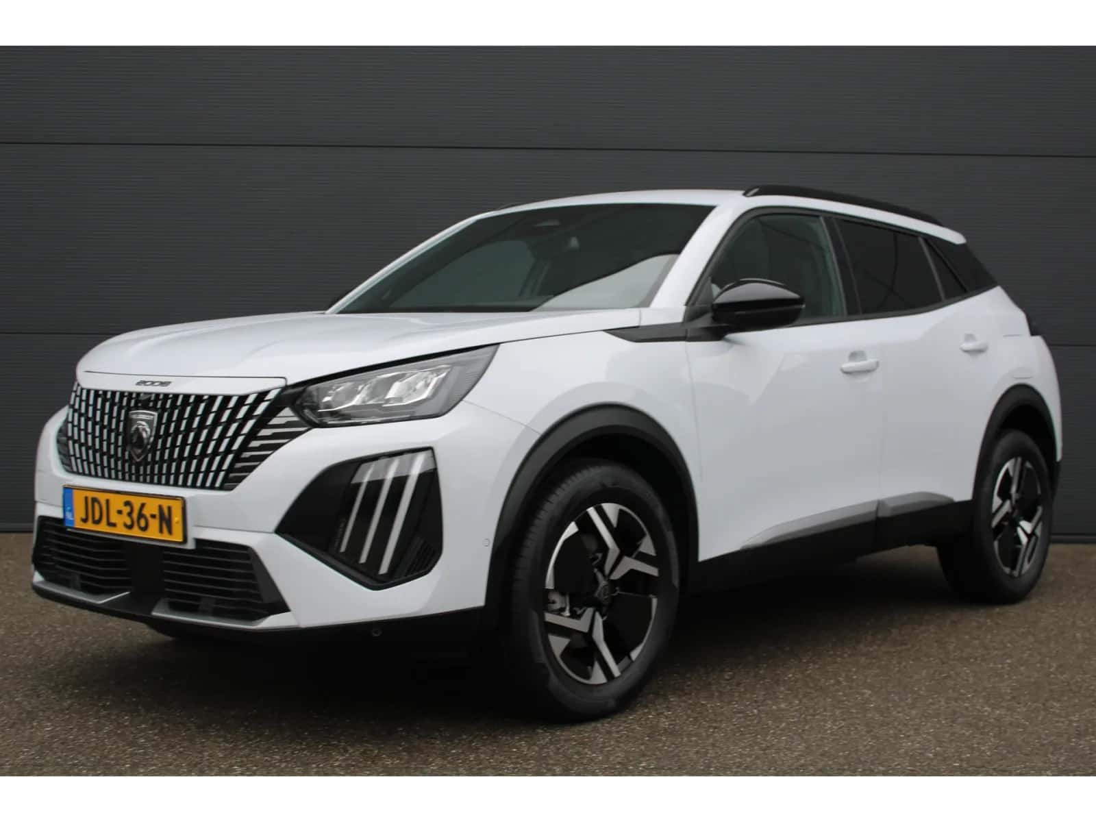 Peugeot 2008 (2025) — foto 1