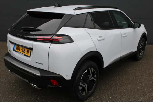 Peugeot 2008 (2025) thumbnail 11
