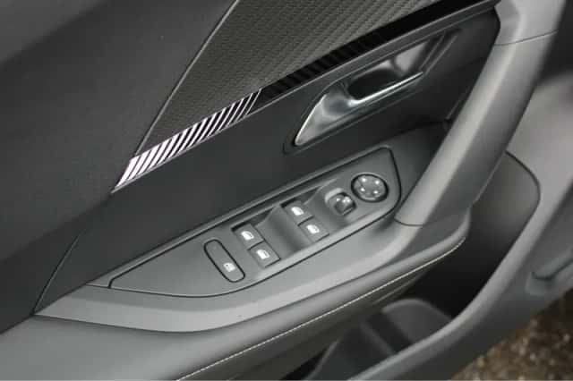 Peugeot 2008 (2025) thumbnail 19