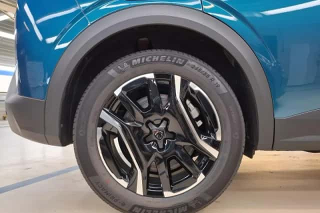 Peugeot 3008 (2025) thumbnail 12