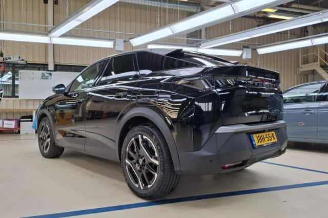 Peugeot 3008 (2025) thumbnail 3