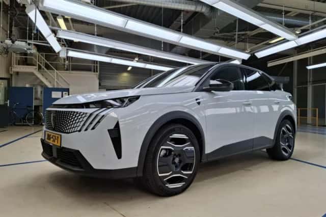 Peugeot 3008 (2025)