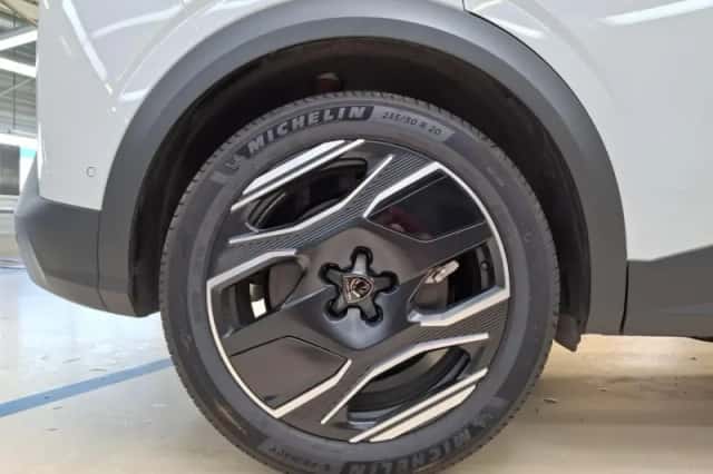 Peugeot 3008 (2025) thumbnail 10