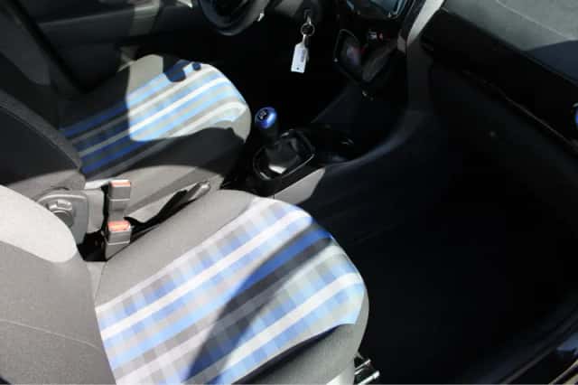 Peugeot 108 (2021) thumbnail 5