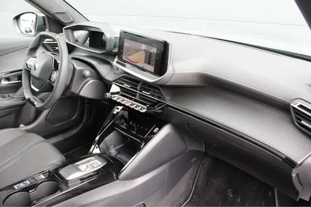 Peugeot e-2008 (2025) thumbnail 3