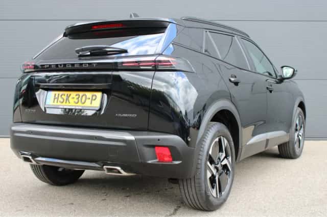 Peugeot 2008 (2025) thumbnail 2