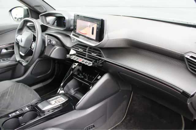 Peugeot 2008 (2025) thumbnail 3
