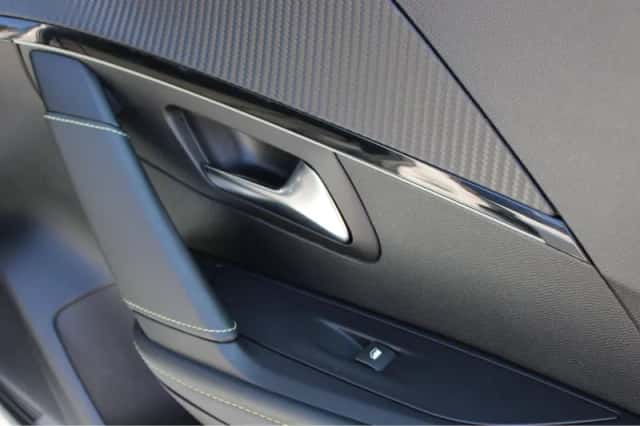 Peugeot 208 (2021) thumbnail 6