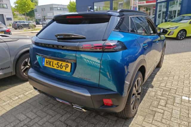 Peugeot 2008 (2025) thumbnail 3