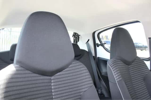 Peugeot 107 (2013) thumbnail 4