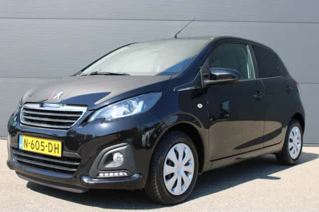 Peugeot 108 (2021) thumbnail 1
