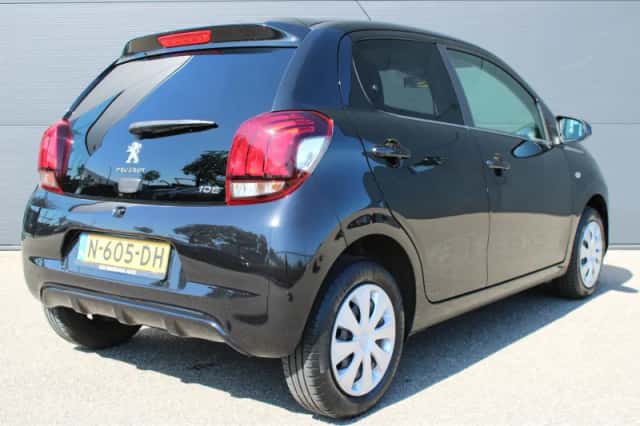 Peugeot 108 (2021) thumbnail 2