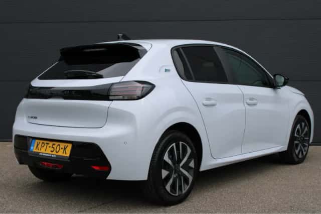 Peugeot e-208 (2026) thumbnail 2
