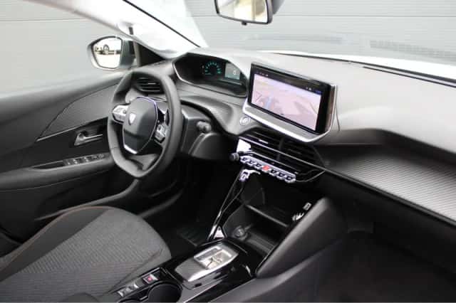 Peugeot e-208 (2026) thumbnail 3