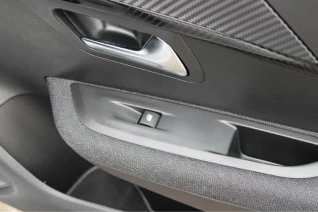 Peugeot e-208 (2026) thumbnail 6