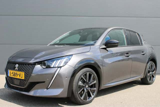 Peugeot 208 (2021) thumbnail 1