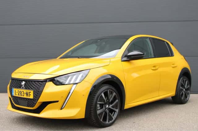 Peugeot 208 (2021) thumbnail 1