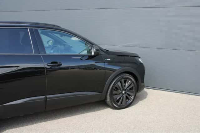 Peugeot 3008 (2021) thumbnail 6