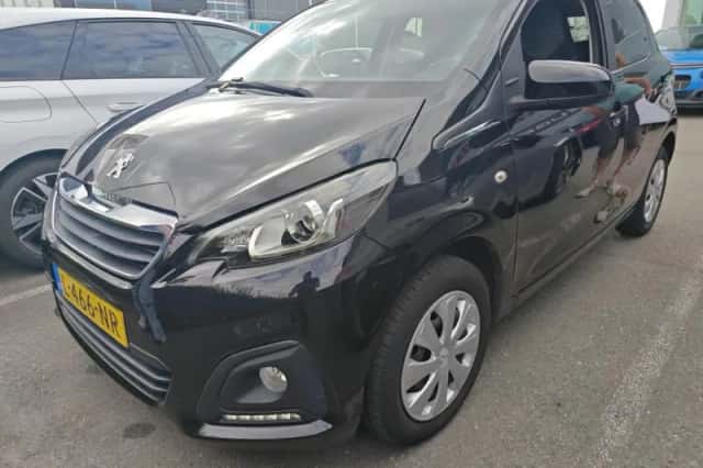 Peugeot 108 (2021) thumbnail 1