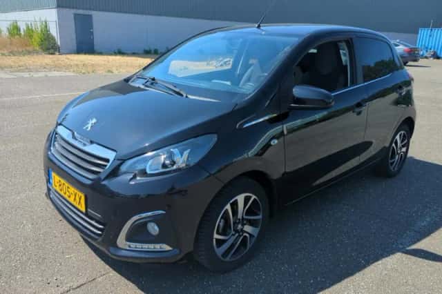 Peugeot 108 (2021) thumbnail 1