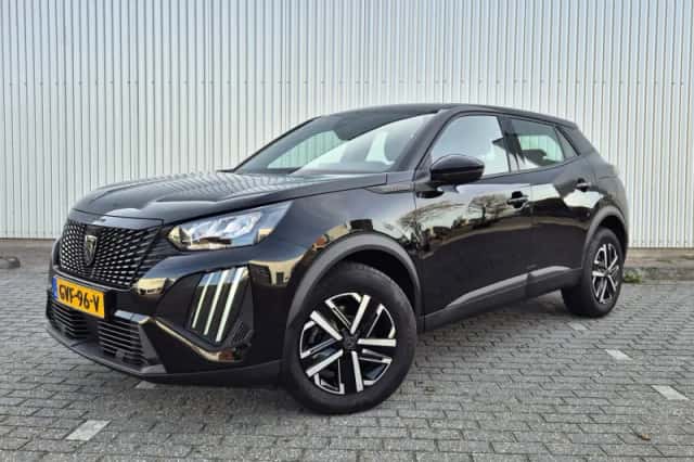 Peugeot 2008 (2024) thumbnail 1