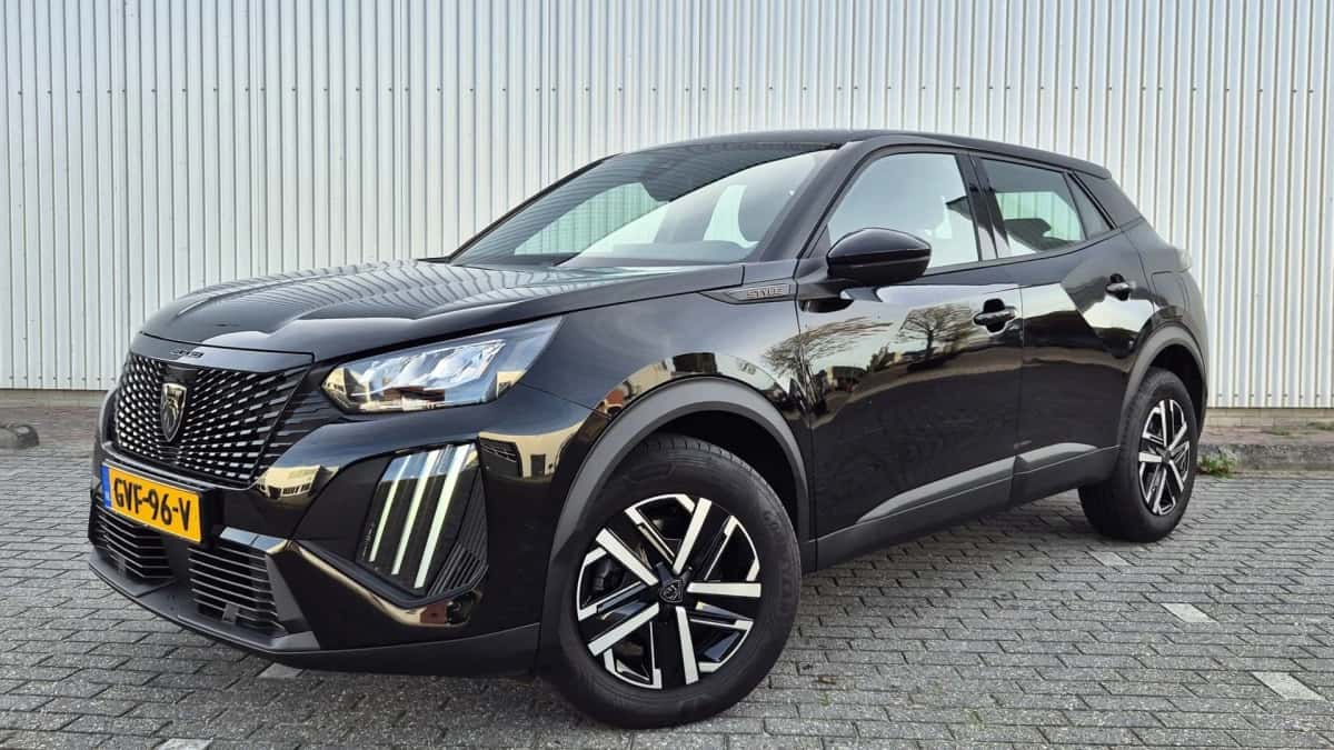 Peugeot 2008 (2024) — foto 1