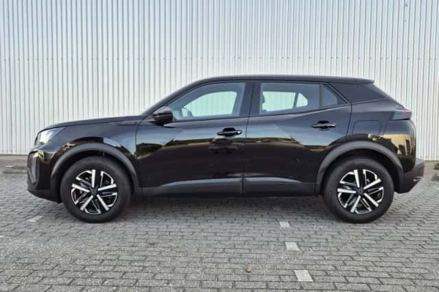 Peugeot 2008 (2024) thumbnail 2