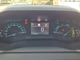 Peugeot 2008 (2024) thumbnail 15