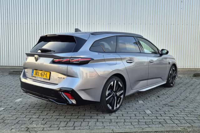 Peugeot 308 (2025) thumbnail 5