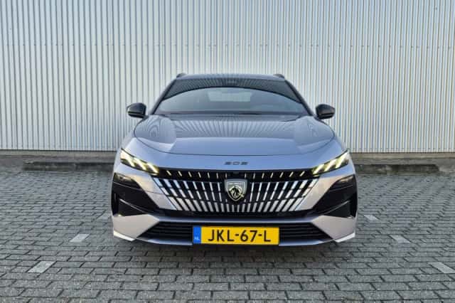 Peugeot 308 (2025) thumbnail 8