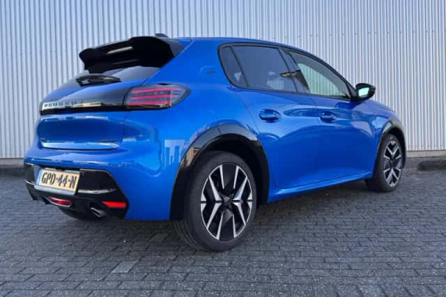 Peugeot 208 (2024) thumbnail 5