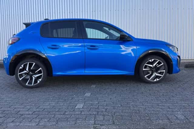 Peugeot 208 (2024) thumbnail 6