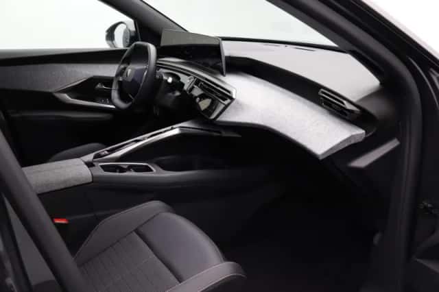 Peugeot 5008 (2025) thumbnail 30