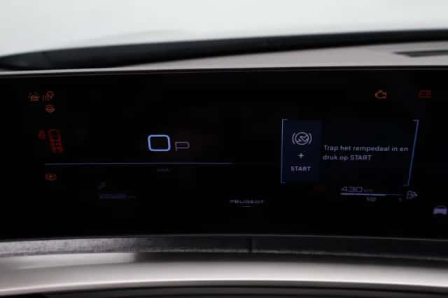 Peugeot 5008 (2025) thumbnail 4